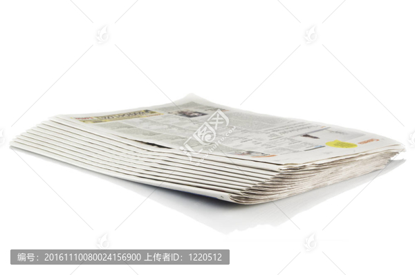 白色背景下的報(bào)紙