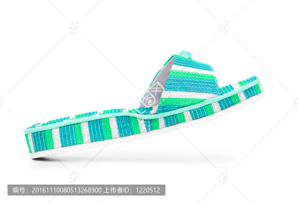 夏天的彩色鞋子