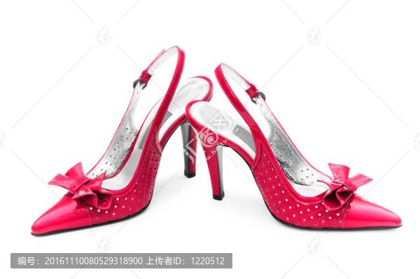 白色背景上的女性鞋