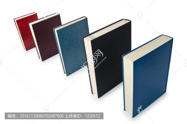 白色高煙囪上的書籍