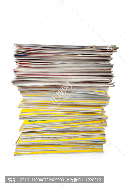白色高煙囪上的書籍