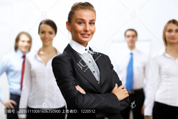 辦公室里的一位女商人的肖像