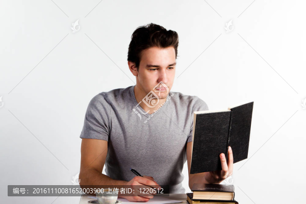 學(xué)生-匯圖網(wǎng) www.fosd68.com 學(xué)生