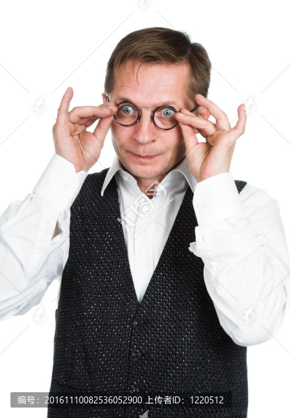 穿西裝的男人