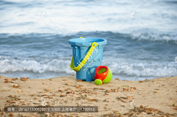 海灘上的玩具