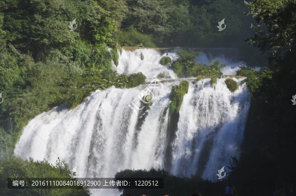 對(duì)翁布里亞大區(qū)意大利梯級(jí)景觀馬爾莫特爾尼