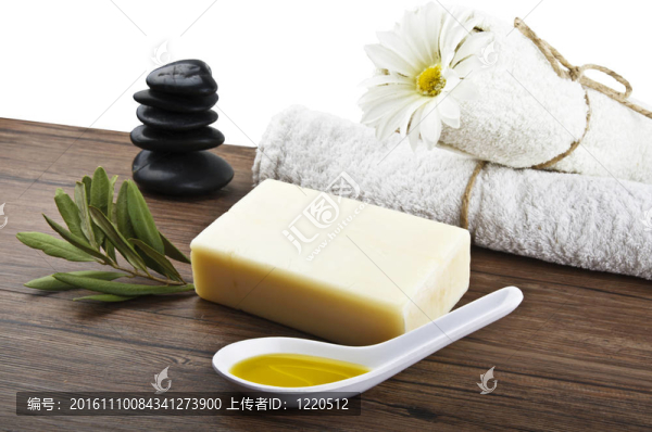 橄欖油和葉皂