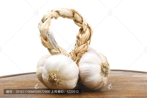 白色的紅色的大蒜
