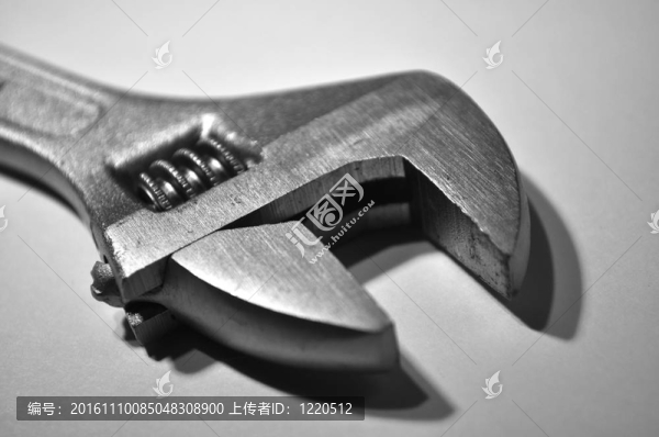 鋼扳手