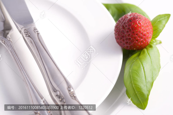 餐廳桌子的地方設(shè)置