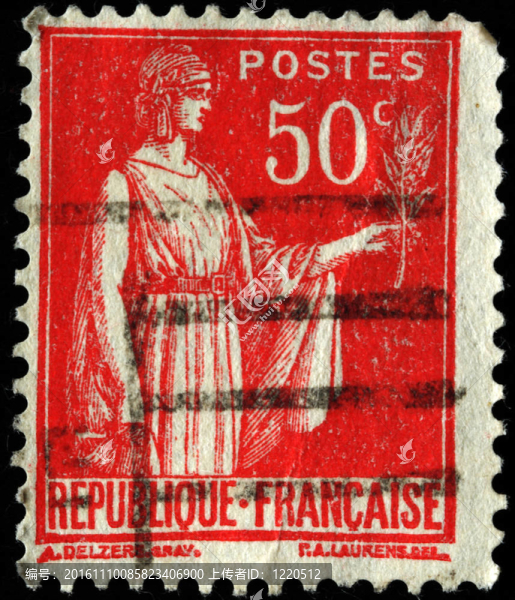 有月月桂冠的女人