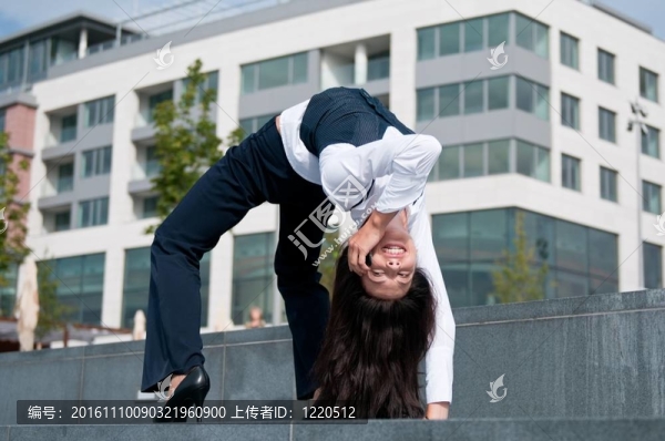 靈活的商業(yè)溝通-婦女電話