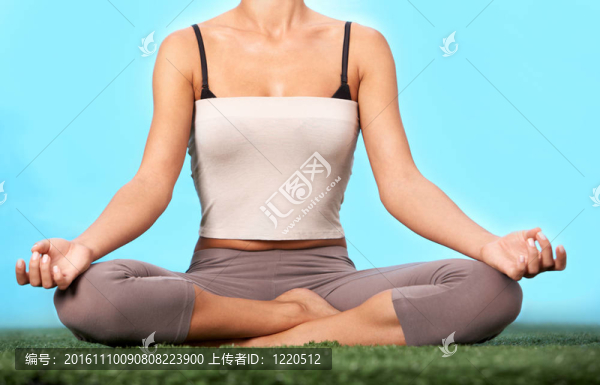 在草