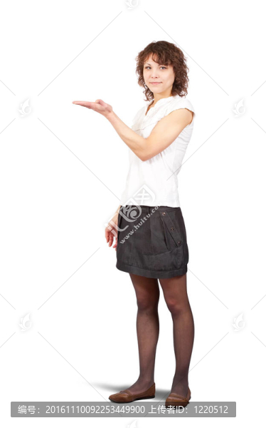 年輕的女人是指著