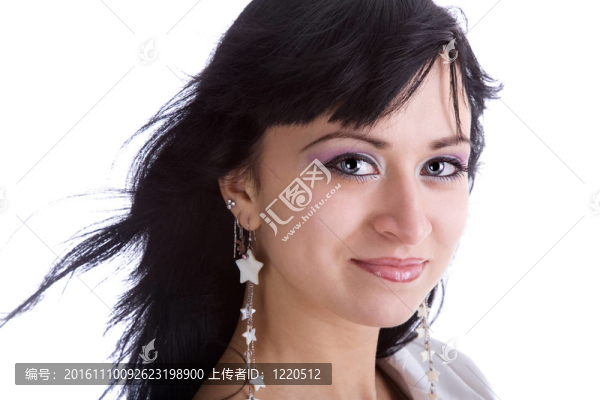 黑發(fā)的女孩
