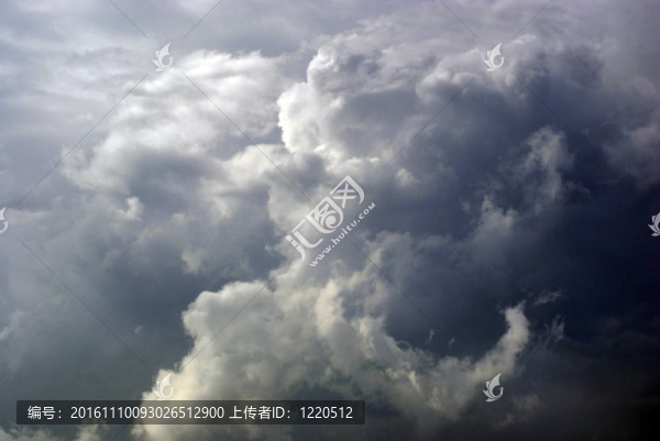 暴風(fēng)雨的烏云