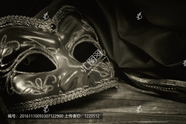 靜物與威尼斯狂歡節(jié)面具。