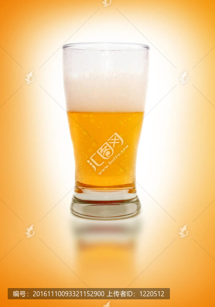 杯啤酒