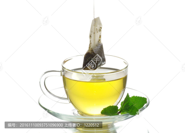 在一杯茶