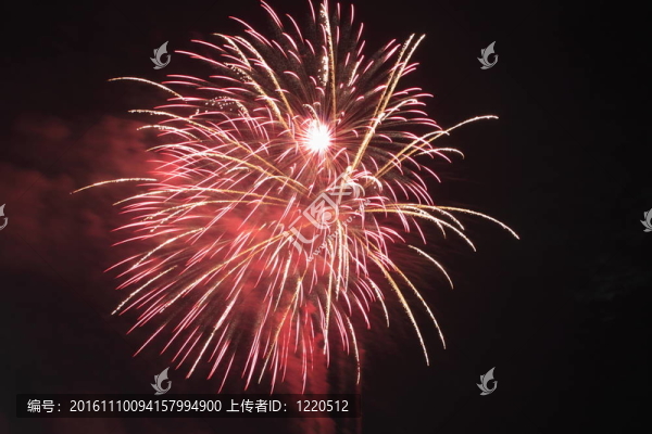 夜空煙花