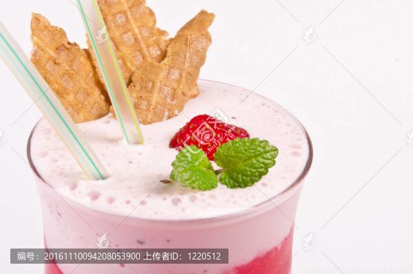 草莓冰沙