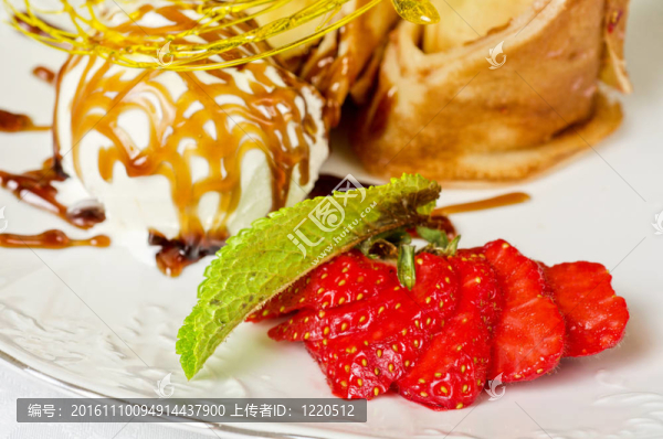美味的煎餅甜點
