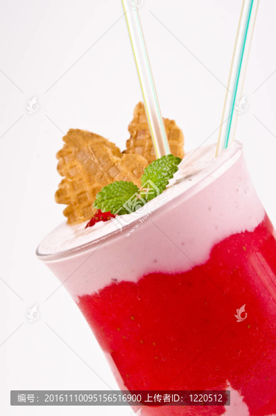 草莓冰沙