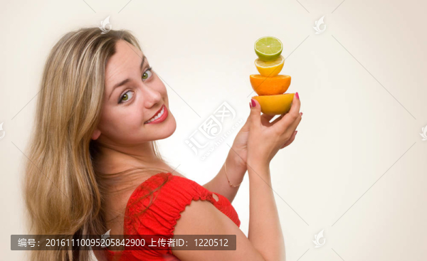 有魅力的女孩