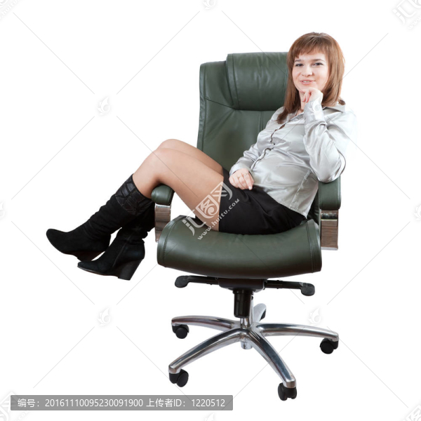幸福女子坐豪華辦公椅