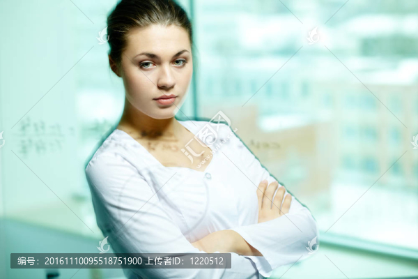 沉思的科學家