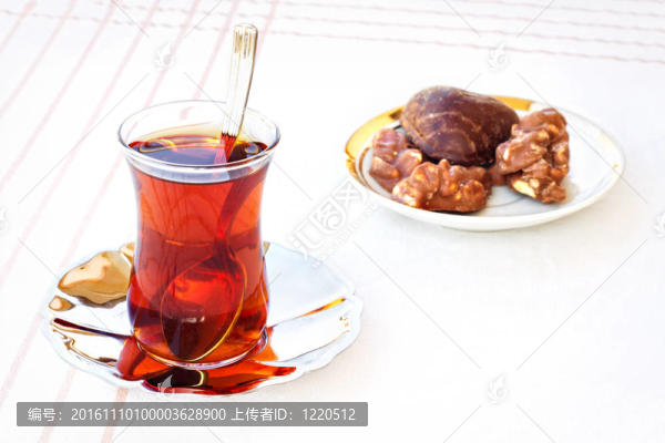 茶和餅干