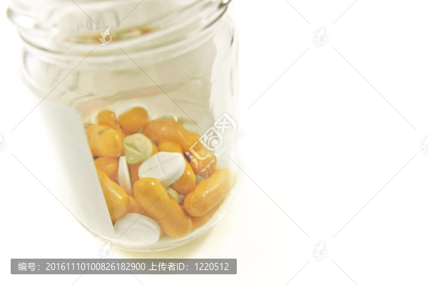 堆藥片