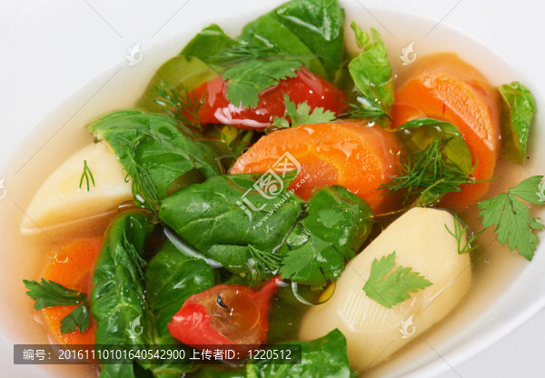 新鮮的素菜湯-匯圖網(wǎng) www.fosd68.com 新鮮的素菜湯