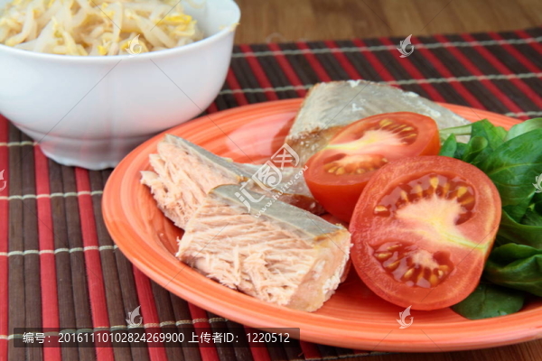 鮭魚和豆芽