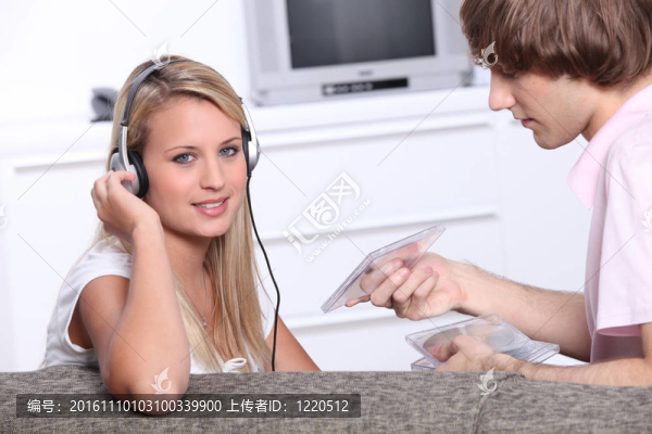 聽音樂