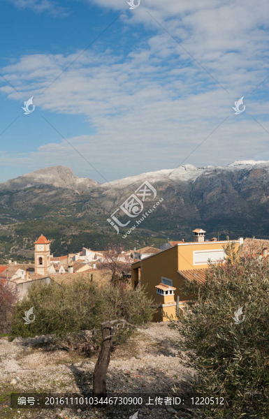 Mediterranean村