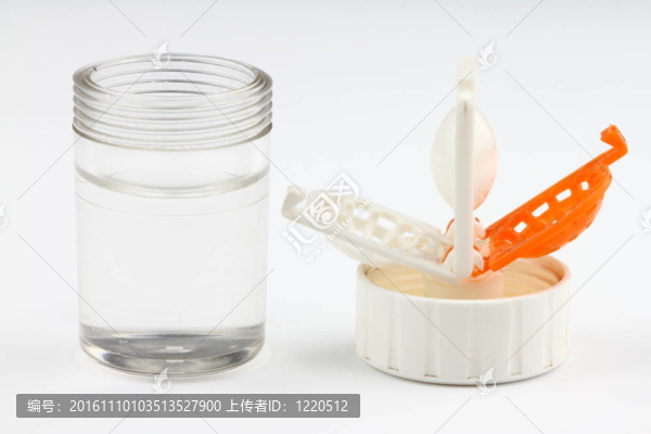 隱形眼鏡的容器