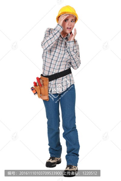 一個害怕的女性建筑工人。
