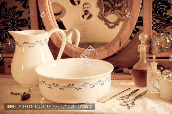 古董理發(fā)工具