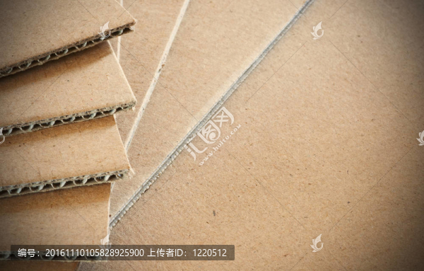 帶文本室的瓦楞紙板