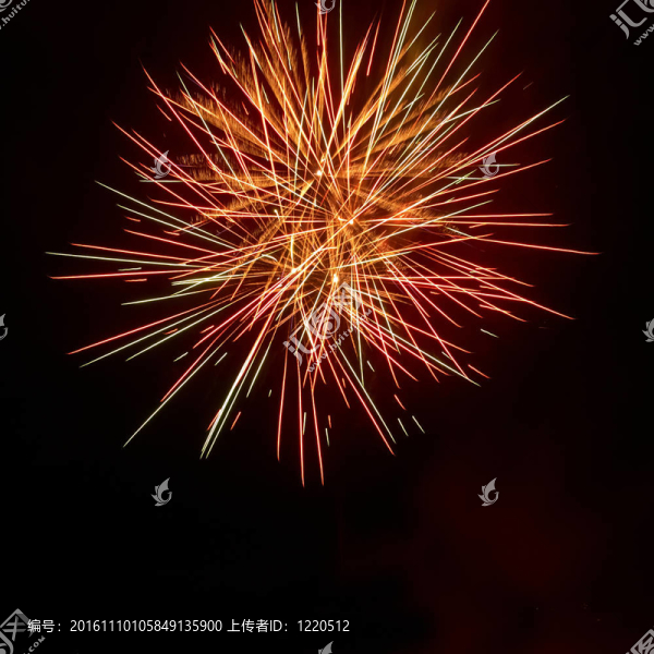五彩繽紛的煙花