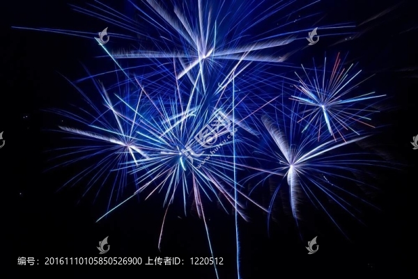 五彩繽紛的煙花