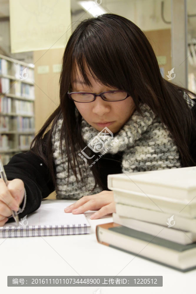 亞洲大學生圖書館