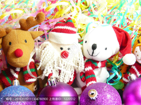 老虎；Santa,Klaus；一只鹿和一只熊