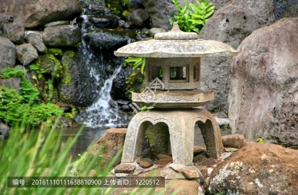 日本燈籠