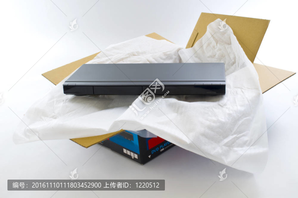 全新的播放機