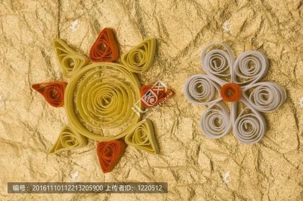 紙筆花、太陽(yáng)