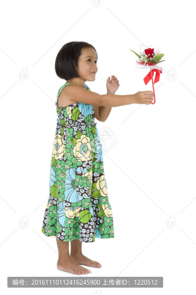 可愛的女孩與花的禮物