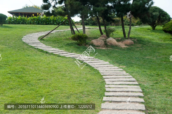 公園里的石頭路
