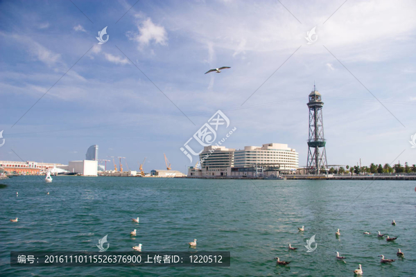 距離巴塞羅那港